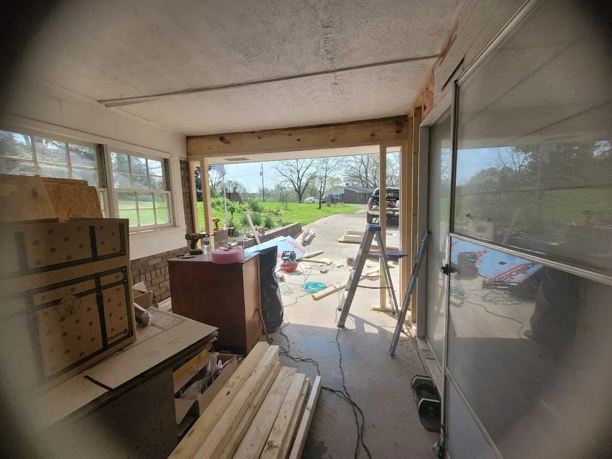 Air movers and dehumidifier for Water Mitigation Services in Gladeview